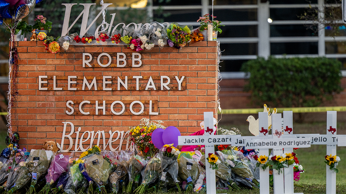 Texas shooting memorial Uvalde