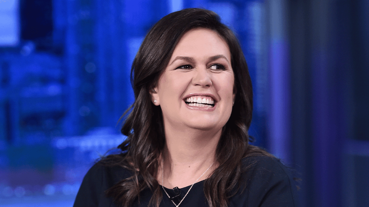 Sarah Huckabee Sanders smiling 