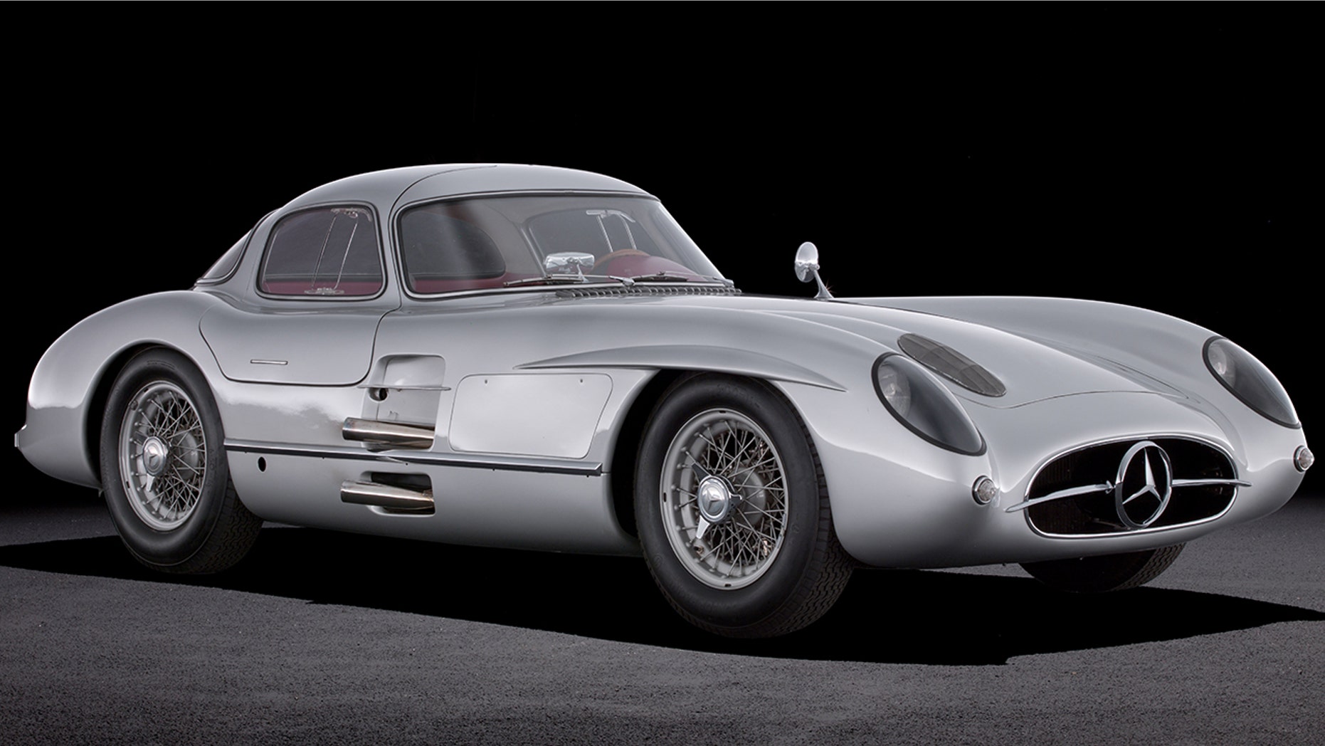 Mercedes-Benz 300 SLR Uhlenhaut Coupe