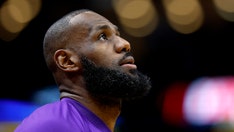 Texas school shooting: LeBron James, NBA coach Steve Kerr, sports community call for change amid tragedy