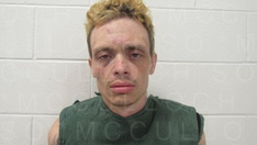 Ohio man arrested after shooting Texas officer, standoff with police