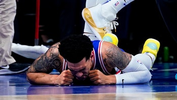 76ers’ Danny Green exits Game 6 after suffering knee injury