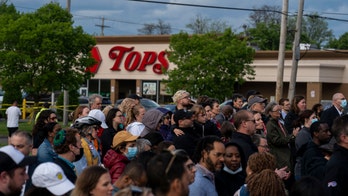 Buffalo mass shooting: 911 dispatcher on leave after allegedly hanging up on Tops supermarket employee