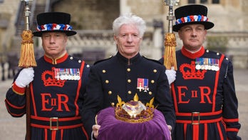 Queen Elizabeth’s beacon pageant master: Who is he and what is his role in the Platinum Jubilee?