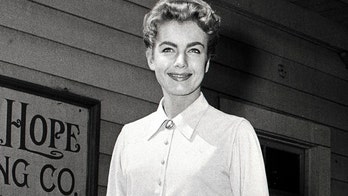 Joanna Barnes, 'The Parent Trap' and 'Spartacus' actress, dead at 89