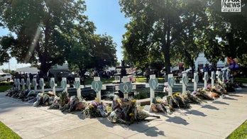 Uvalde school shooting: Ex-DC homicide detective demands answers on police timeline