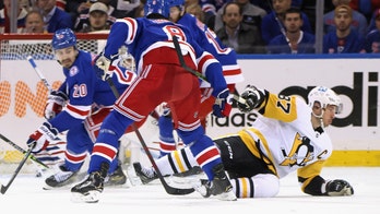 Hit to Sidney Crosby in Penguins loss to Rangers won't garner discipline: reports