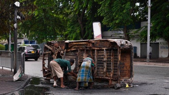 Sri Lanka orders forces to shoot violent actors amid protests
