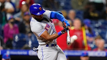 Mets floor Phillies with 7-run 9th, Starling Marte caps win