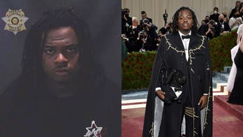 Rapper Gunna, indicted with Young Thug, surrenders to police, booked into Atlanta jail on racketeering charge