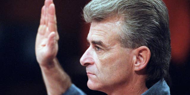 White separatist Randy Weaver is sworn in on Capitol Hill in Washington, Sept. 6, 1995 prior to testifying before the Senate Judiciary subcommittee.