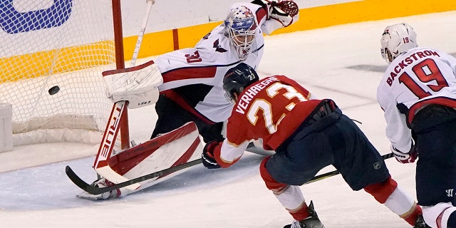 Panthers do it again, rally to top Capitals in Game 5 2 Florida Panthers center Carter Verhaeghe (23) scores a goal against Washington Capitals goaltender Ilya Samsonov (30) during the third period of Game 5 of the first round of the NHL Stanley Cup hockey playoffs, Wednesday, May 11, 2022, in Sunrise, Fla.