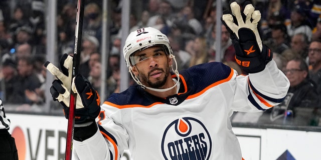 Edmonton Oilers left wing Evander Kane gestures after scoring an empty net goal in the third period of Game 6 of the NHL Hockey Stanley Cup first-round play-off series against the Los Angeles Kings on Thursday, May 12, 2022, against the Los Angeles Kings.