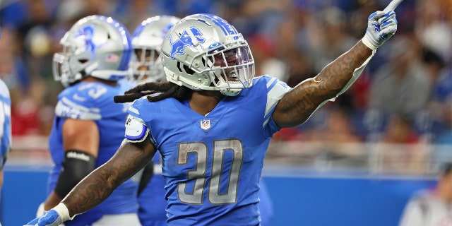 Detroit Lions running back Jamaal Williams (30) reacts after a play during an NFL football game between the Detroit Lions and the San Francisco 49ers in Detroit, Michigan USA, on Sunday, September 12, 2021.