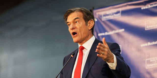 Pennsylvania US Senate candidate Dr. Mehmet Oz speaks during the Republican Leadership Forum at the Newtown Athletic Club on May 11, 2022 in Newtown, Pennsylvania. 