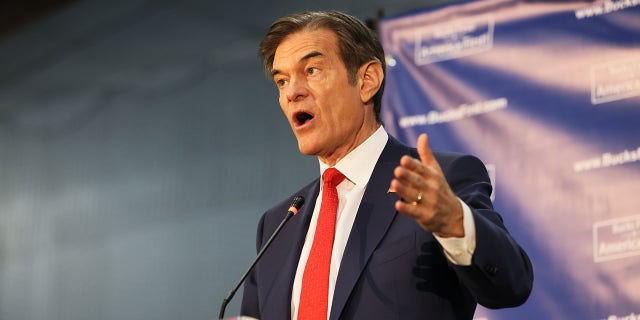 Pennsylvania U.S. Senate candidate Dr. Mehmet Oz speaks during a Republican leadership forum at Newtown Athletic Club May 11, 2022, in Newtown, Pa. 