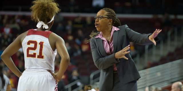 Basketball legend Cynthia Cooper-Dyke accused of abusive behavior by former players: report