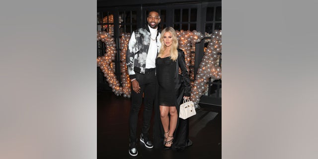 Tristan Thompson and Khloe Kardashian pose for a photo as Remy Martin celebrates Tristan Thompson's Birthday at Beauty &安培; Essex on March 10, 2018.