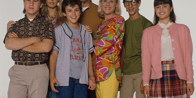 Jason Hervey, Olivia d'Abo, Fred Savage, Dan Lauria, Alley Mills, Josh Saviano and Danica McKellar in "The Wonder Years."