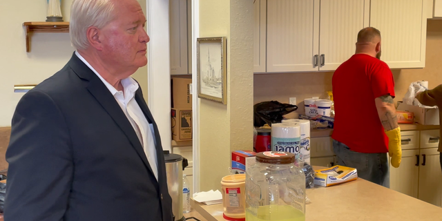 Ohio GOP Senate candidate Mike Gibbons serves lemonade to voters at an Ottawa County Republican Women's Club event in Port Clinton, Ohio. (Tyler Olson / Fox News)