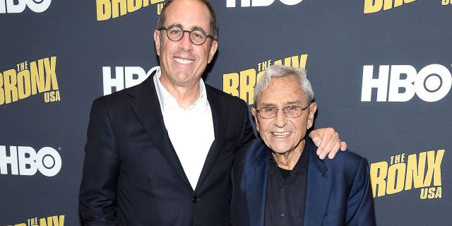 Jerry Seinfeld's personal manager and "Seinfeld" producer George Shapiro has died.