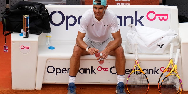 Rafael Nadal pauses during a training session at the Mutua Madrid Open in Spain, April 28, 2022.