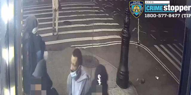 New York police are looking for a man who allegedly punctured the tires of 41 cars.