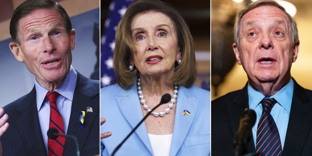 Sen. 理查德·布卢门撒尔, D-Conn. (大号), 众议院议长南希·佩洛它的, 卡利夫. (中号), Sen. 迪克·德宾, D-Ill. ([R)