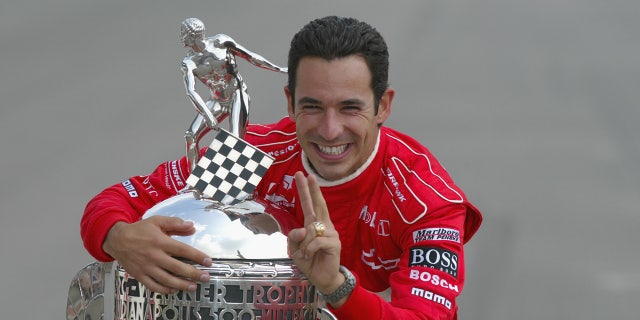 Castroneves could also become the first driver to win the Indy 500 twice in consecutive years.