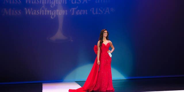 Kailia Posey placed second runner-up in the Miss Washington Teen USA pageant and was awarded with Miss Photogenic.