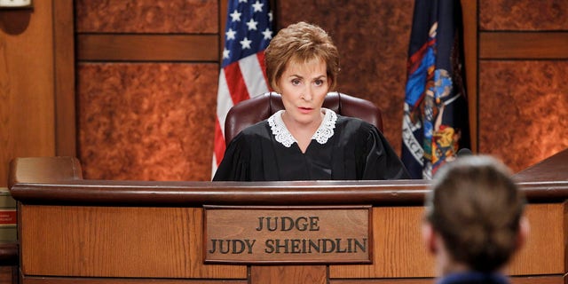 Judge Judy sits on the stand