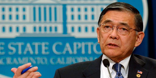 Transportation Secretary Norm Mineta speaks during a news conference in Sacramento, California, on March 31, 2005.