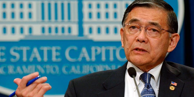 Transportation Secretary Norm Mineta speaks during a news conference in Sacramento, California, on March 31, 2005.
