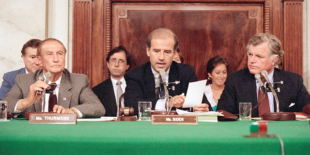 Joe Biden, chairman of the Senate Judiciary Committee, Sense Storm Thermond and Ted Kennedy, October 6, 1987.