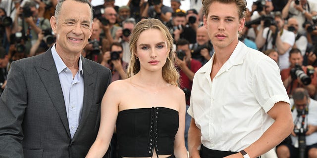 (LR) Tom Hanks, Olivia DeJonge and Austin Butler attend the photocall for