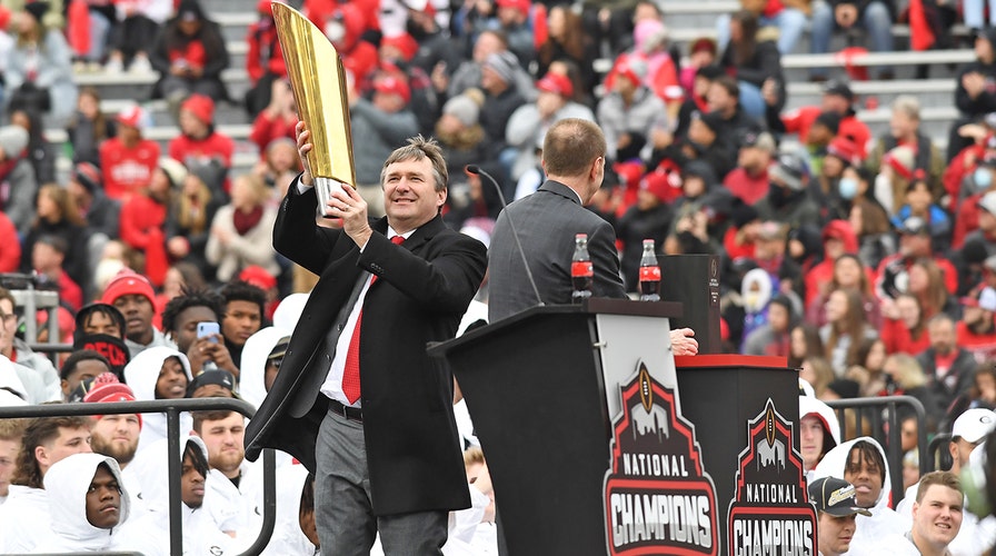 Kirby Smart makes it clear: Georgia will be the team doing the hunting this year