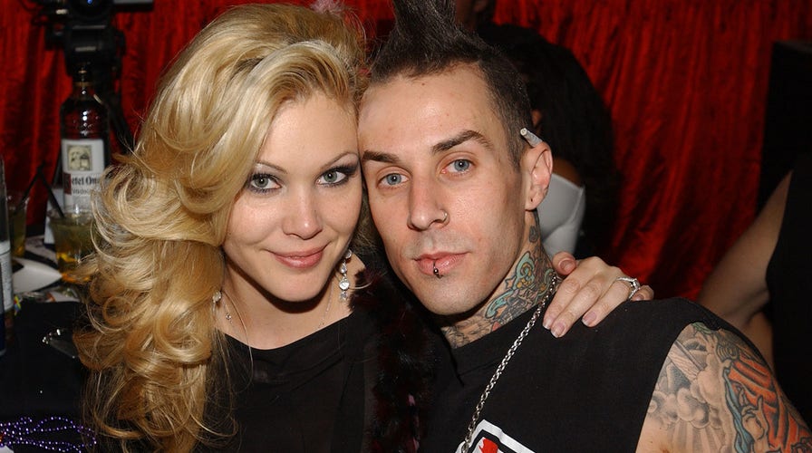 Shanna Moakler auctions her engagement ring from Travis Barker