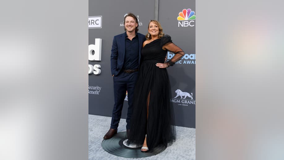 Morgan Wallen and Lesli Wallen Billboard Music Awards