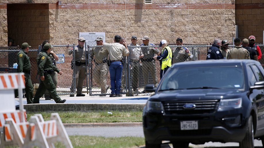 Uvalde School Shooting Officer Whose Wife Was Shot Was Disarmed And Escorted Away Texas Dps 