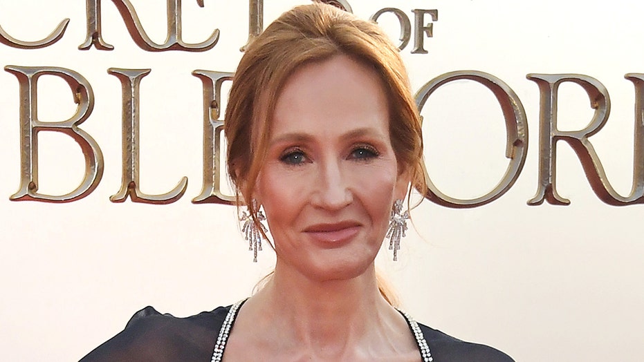 JK Rowling throws support behind girl allegedly driven from school for challenging ‘transgender ideology’