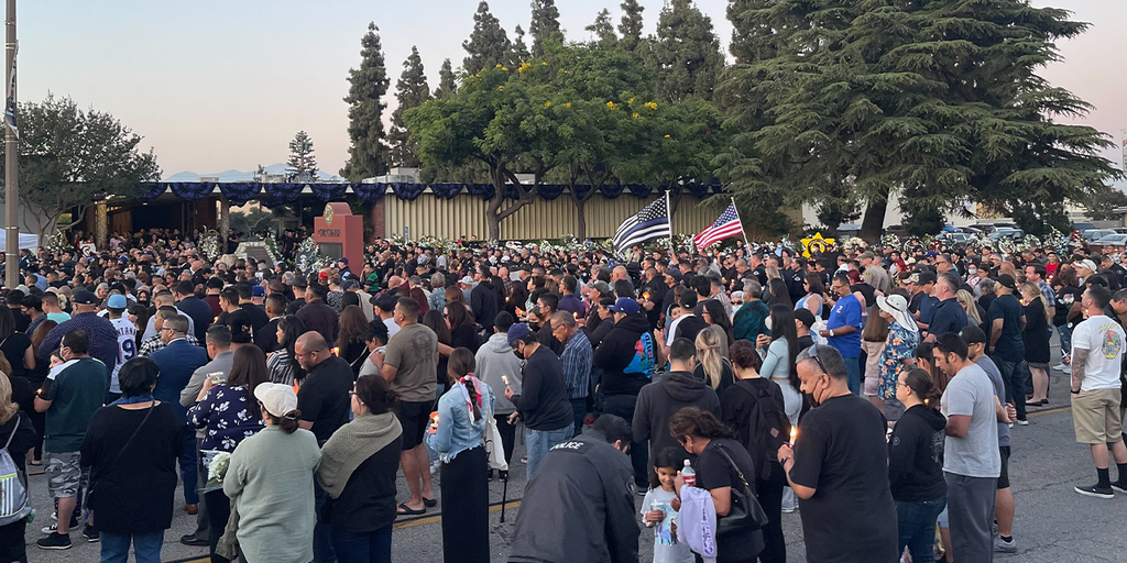 Hundreds gather for vigil remembering two California police officers killed in shootout - Vimarsana News