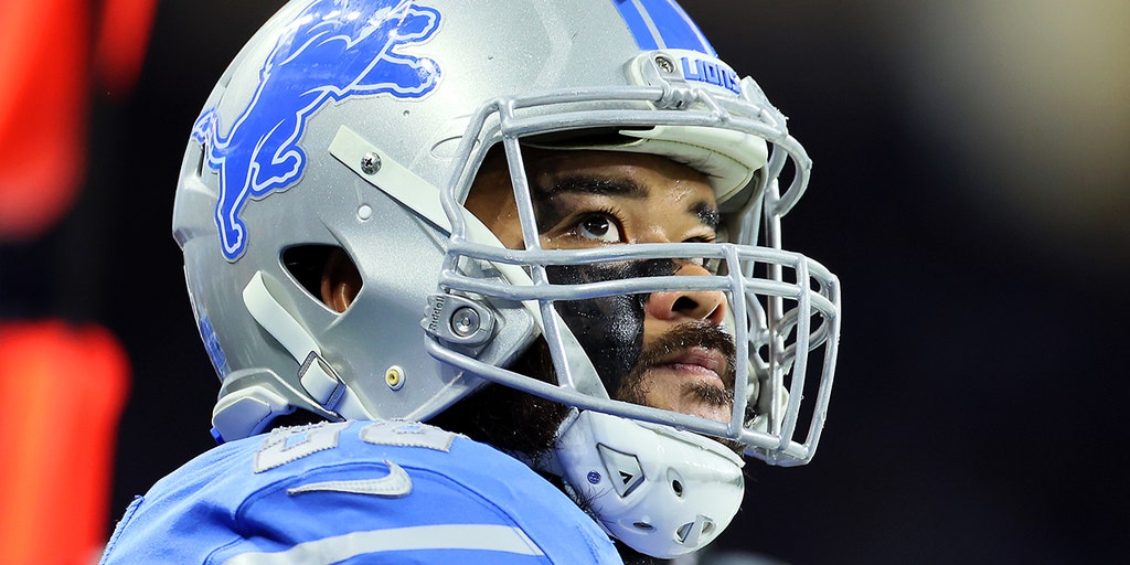 Detroit Lions defensive tackle John Penisini (91) prior to an NFL