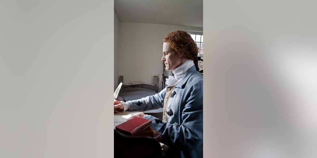 This 4th of July, you may see Thomas Jefferson chatting it up with fellow citizens - Vimarsana News