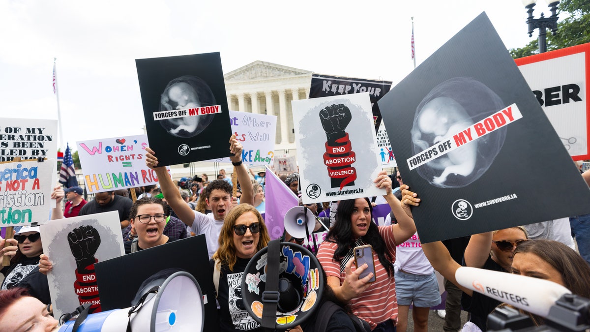 Supreme Court abortion protests