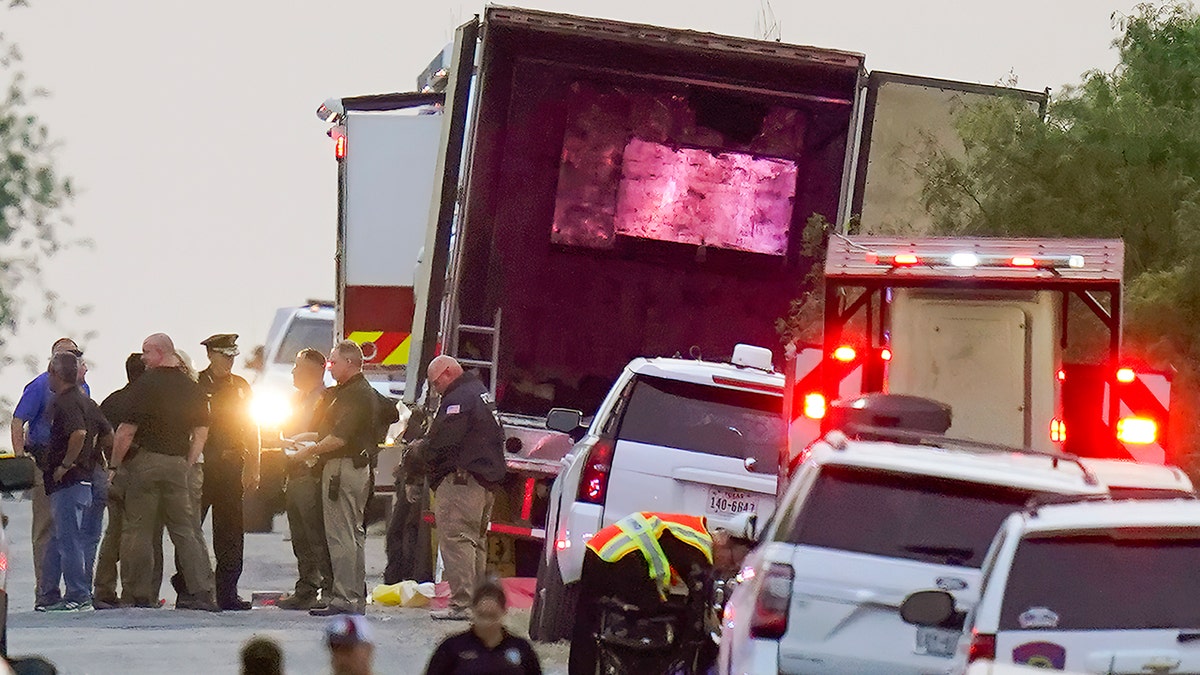 Texas police respond to big rig where migrants found dead in hot heat