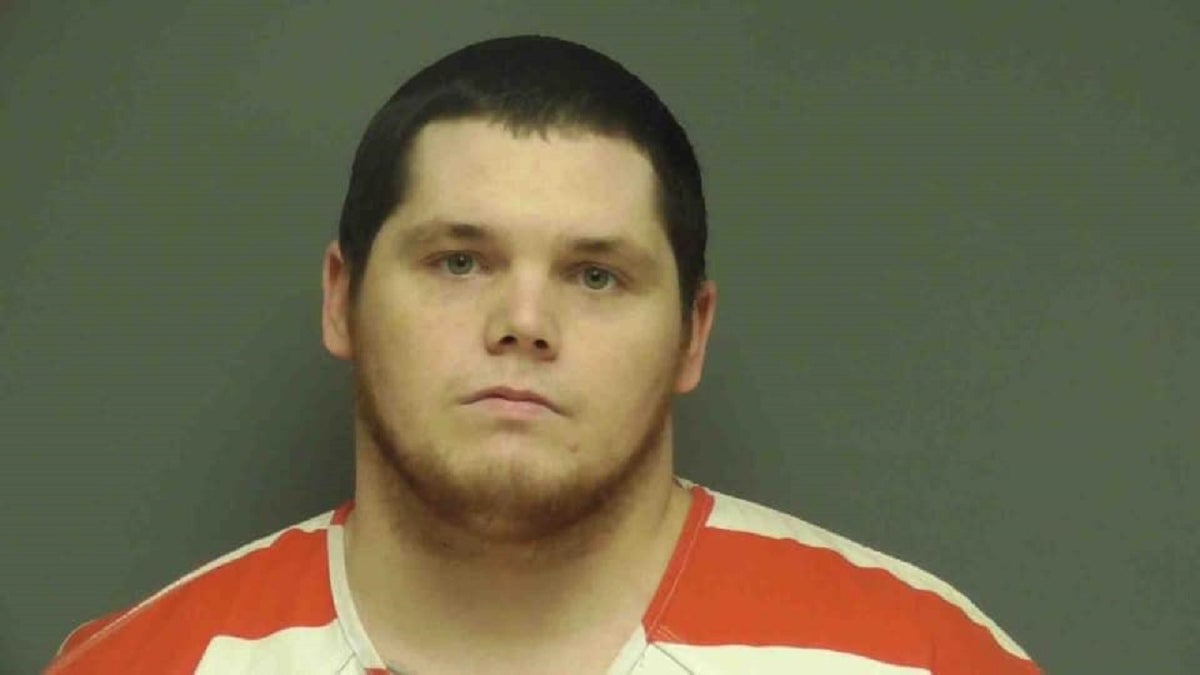 Alabama murder suspect of deputy