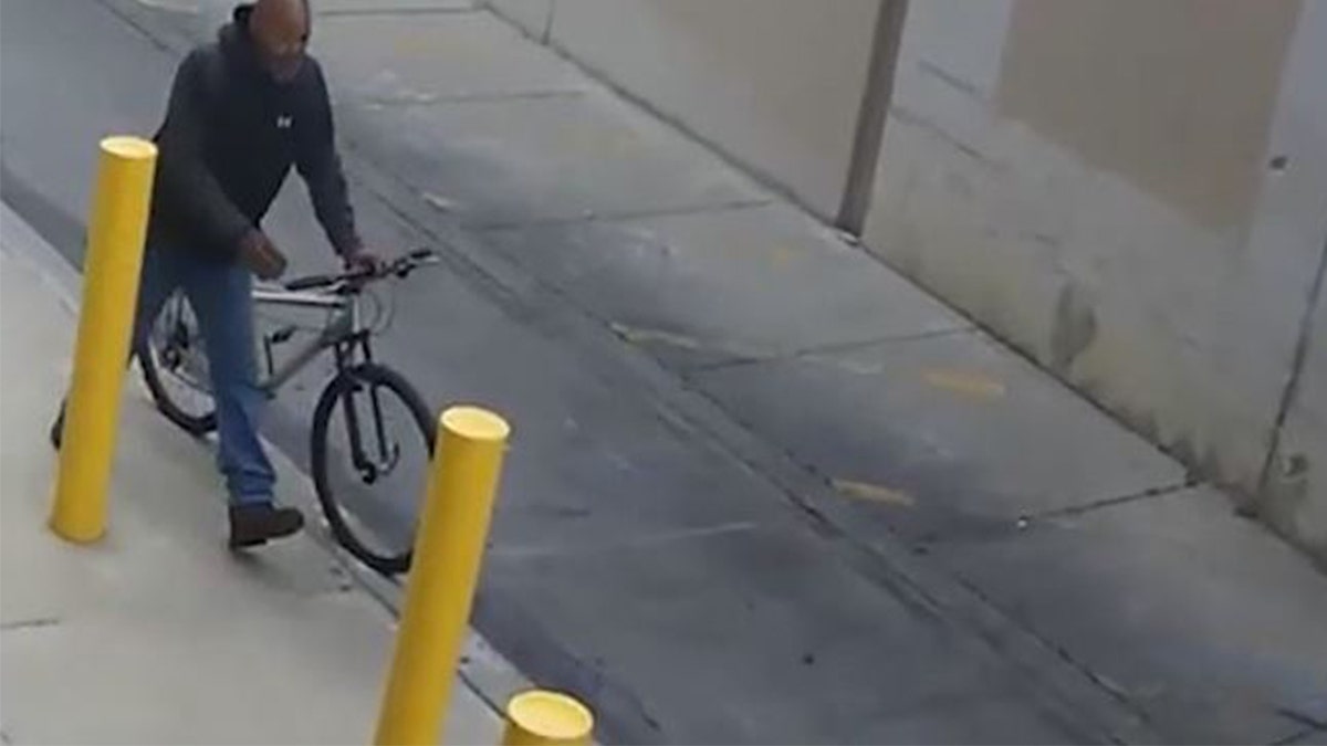 Philadelphia bike thief