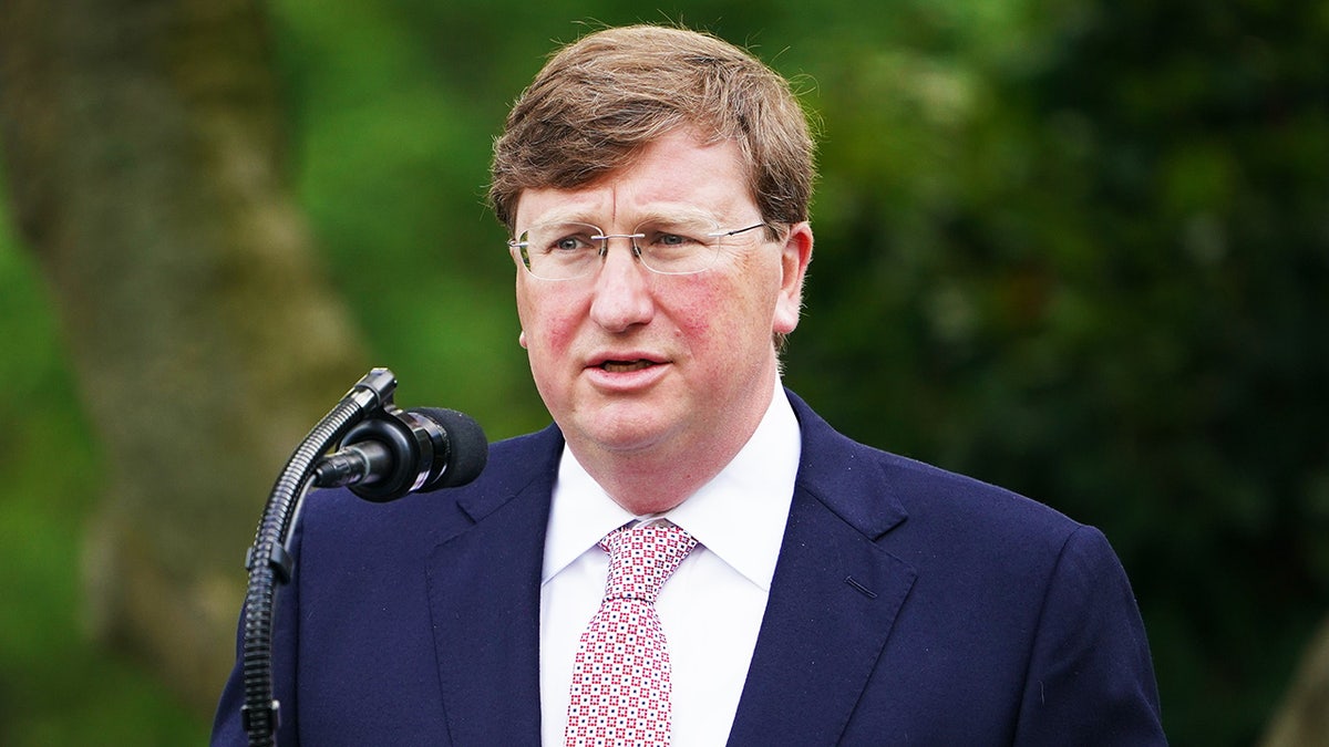 Tate Reeves