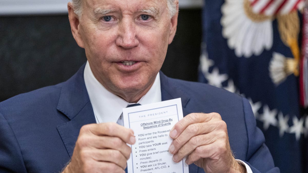 Biden instruction note