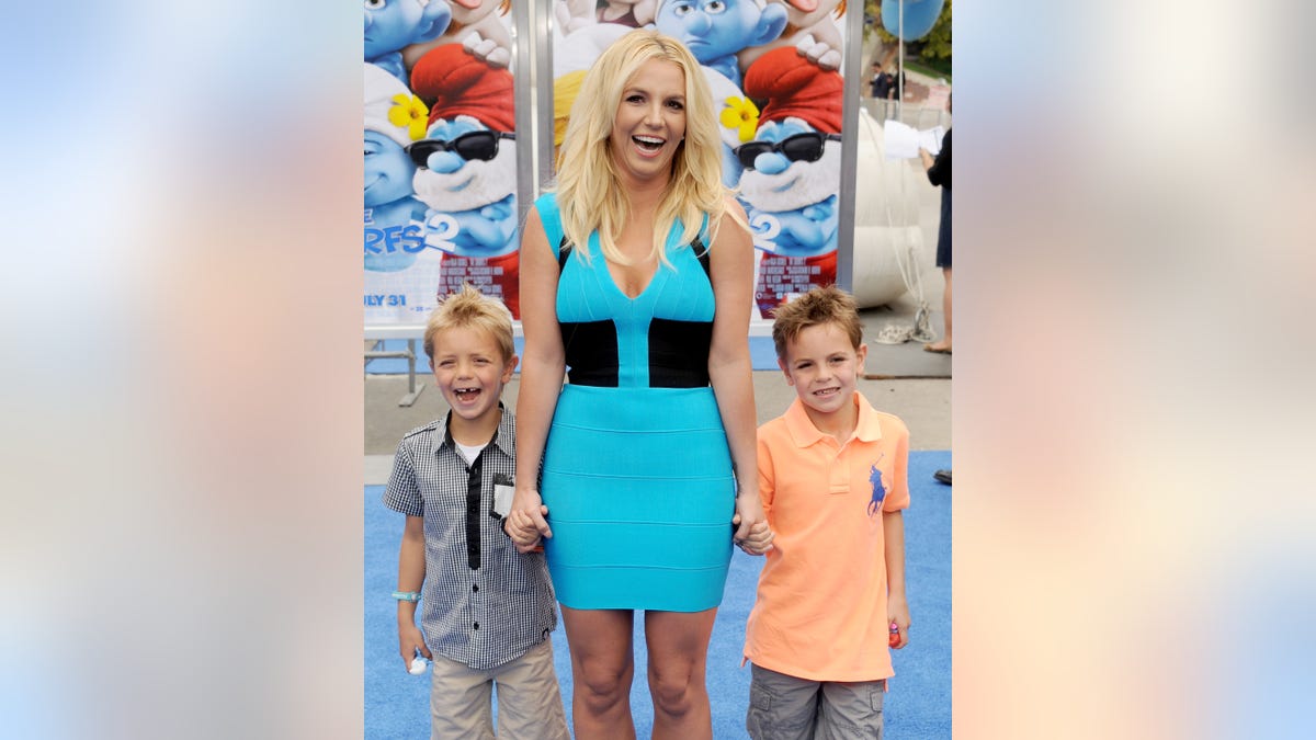 Britney Spears and her sons Sean and Jayden in 2013